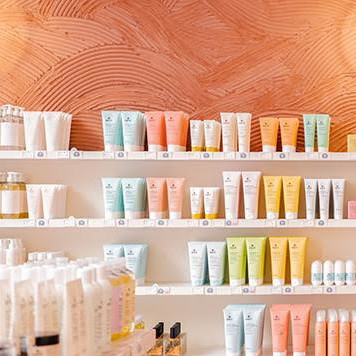 prolongez l'expérience Avril en boutique