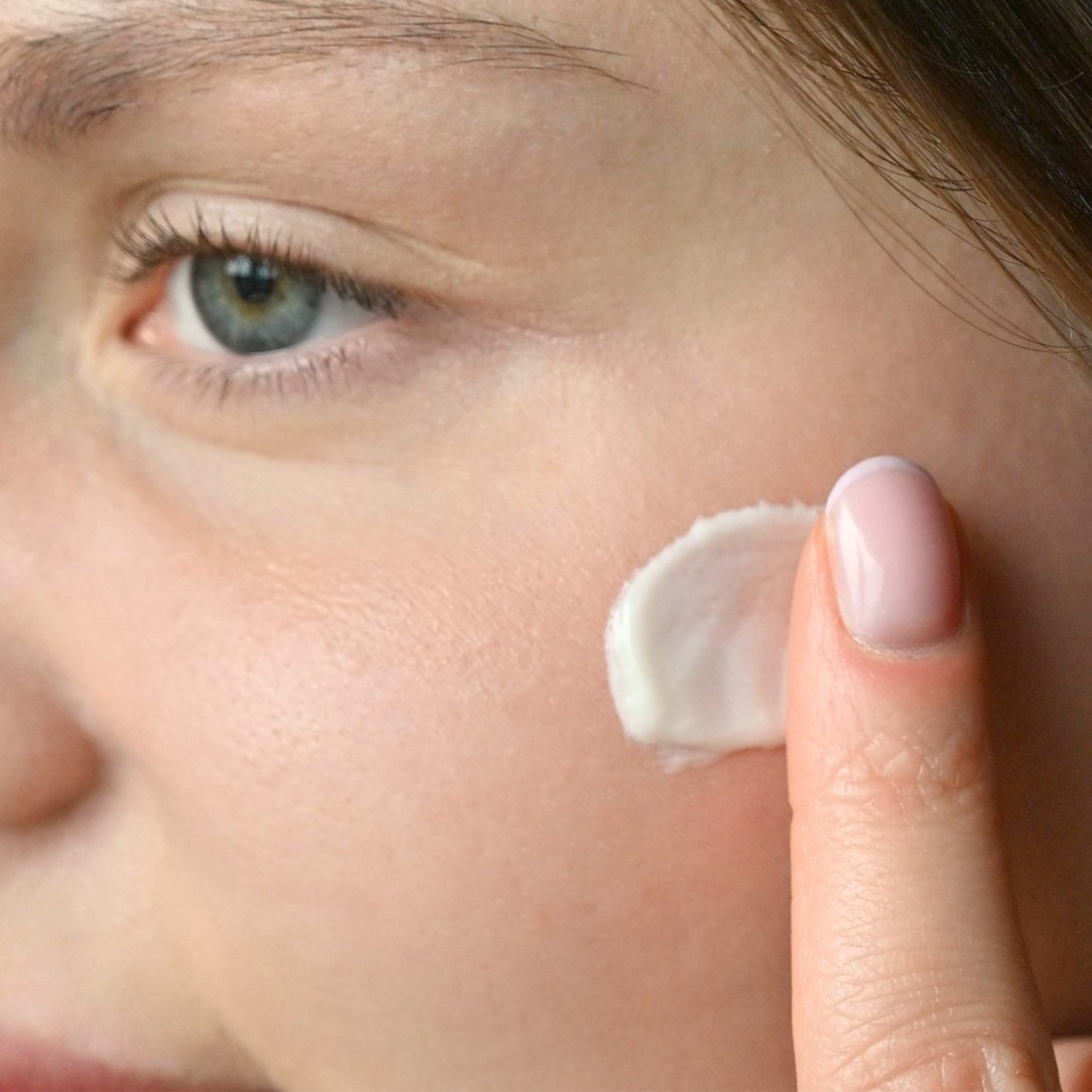 Avril Crème de Jour Peaux Sèches et Sensibles Bio 50 ml 2
