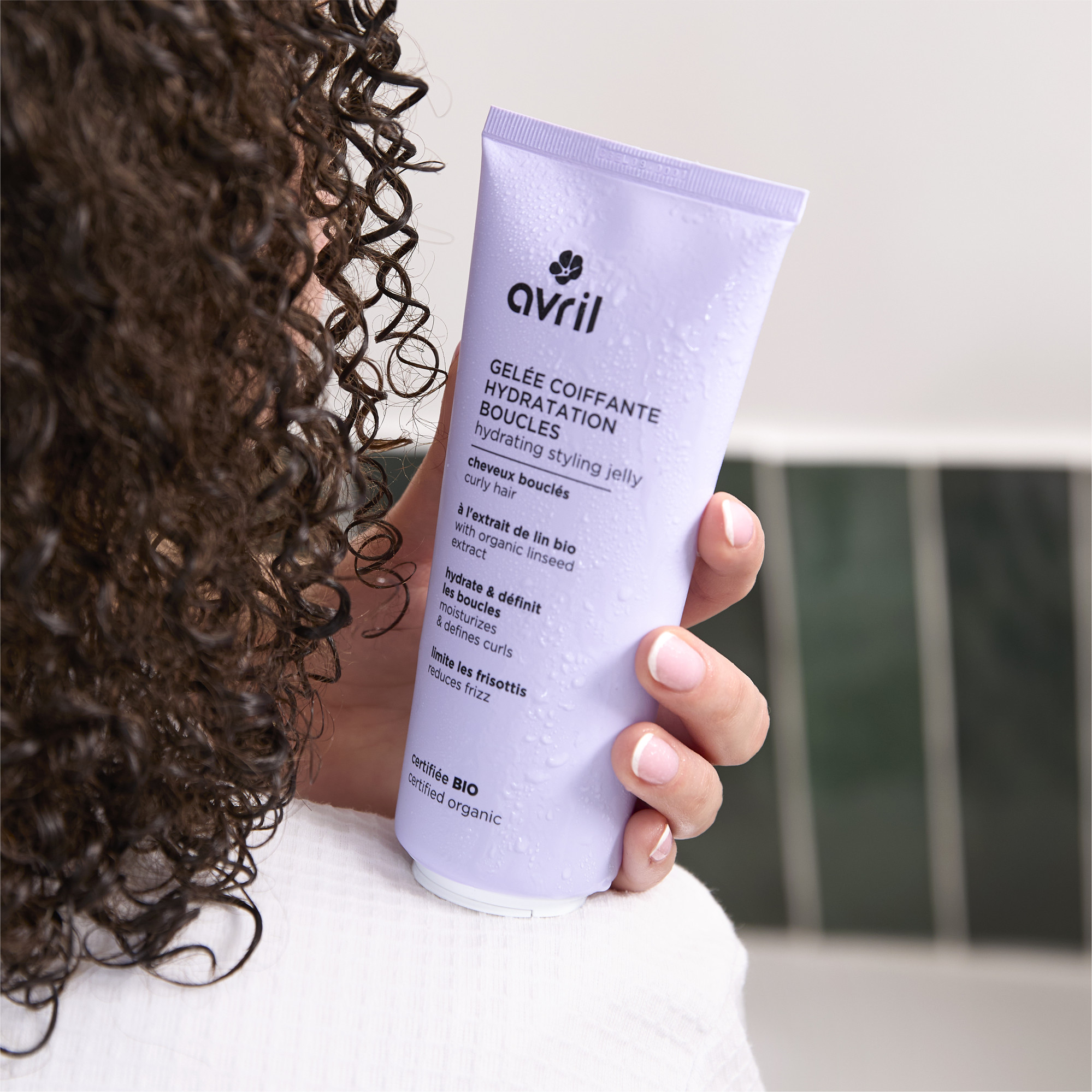 Gelée coiffante hydratation boucles